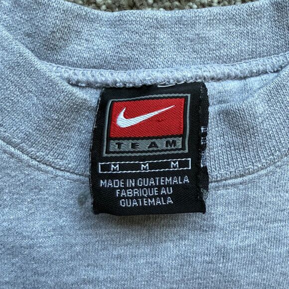 VTG NIKE UNC NORTH CAROLINA FOOTBALL CENTER SWOOSH GRAY CREWNECK SWEATSHIRT M - Picture 3 of 9